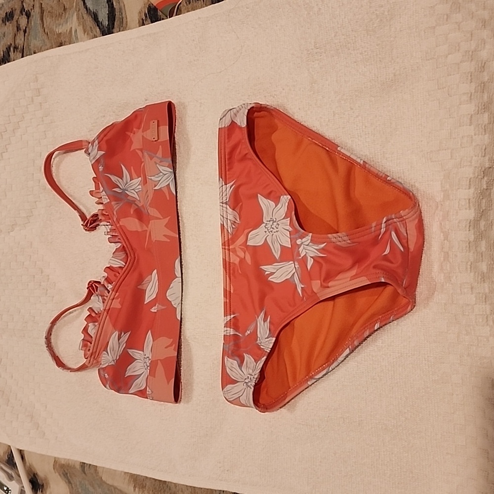 Kids roxy bathing suit